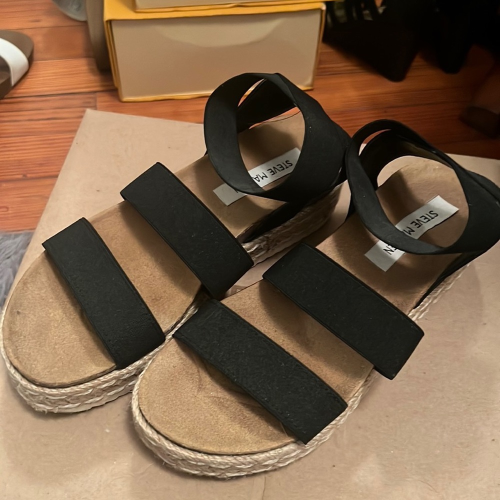 Steve Madden sandals